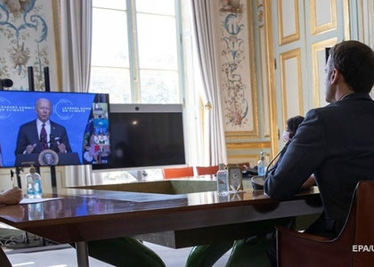 Байден Макрон билан шу ой охирида Римда учрашади