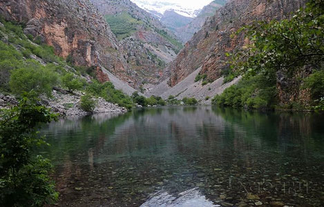 Nefrit ko‘li qurib qolgani rostmi?