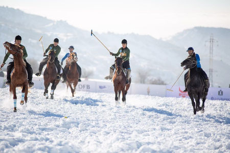 Bo‘stonliqda “Snow Polo Amirsoy CUP-2022” musobaqasi o‘tkazildi