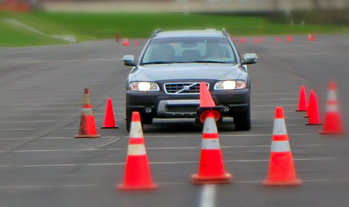 Ўзбекистонда автомактабларнинг лицензиялаш паспорти тасдиқланди