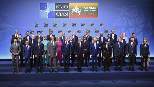 NATO davlatlari Ukrainani alyansga qabul qilishga rozi bo`ldi