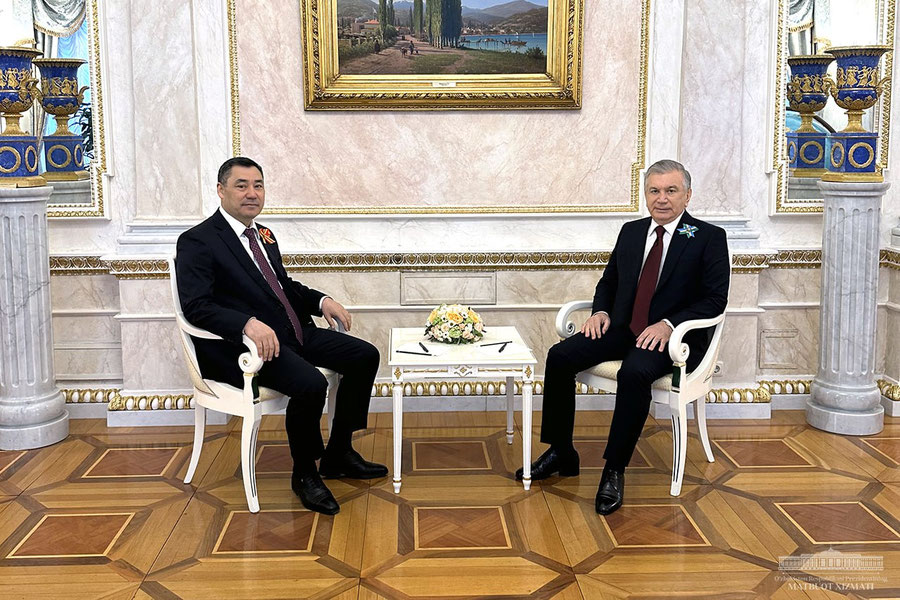 Шавкат Мирзиёев Садир Жапаров билaн учрашди
