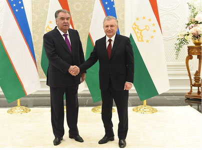 Mirziyoyev va Rahmon chegaradagi vaziyatni muhokama qildi