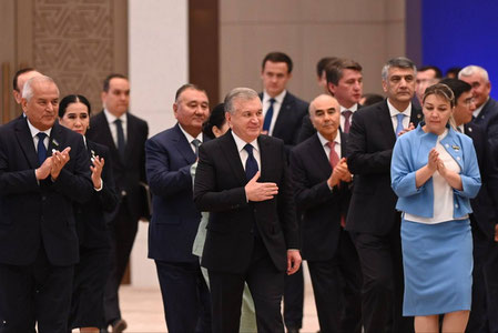 Shavkat Mirziyoyev o‘z saylovoldi dasturini taqdim etdi