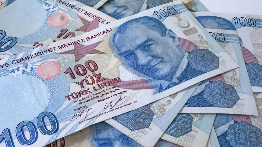 Turk lirasi quladi