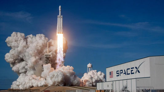 SpaceX дунёдаги энг оғир тижорат алоқа сунъий йўлдошини учиришни бекор қилди