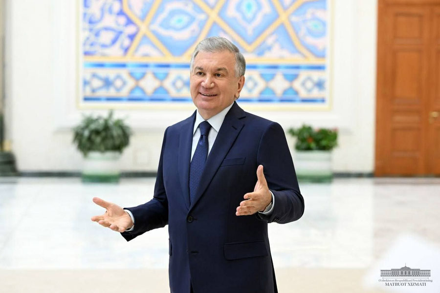 Президент транспорт, энергетика ва саноат лойиҳалари билан танишди