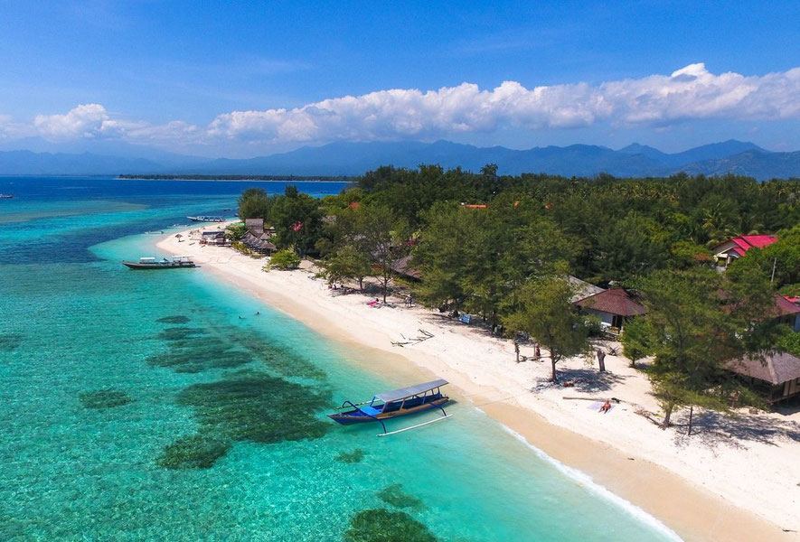 Бали туристлар учун солиқ жорий қилмоқчи