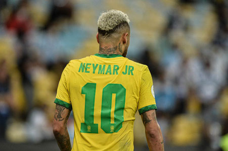 Neymar Braziliya futbol federatsiyasi rahbarini haqorat qildi