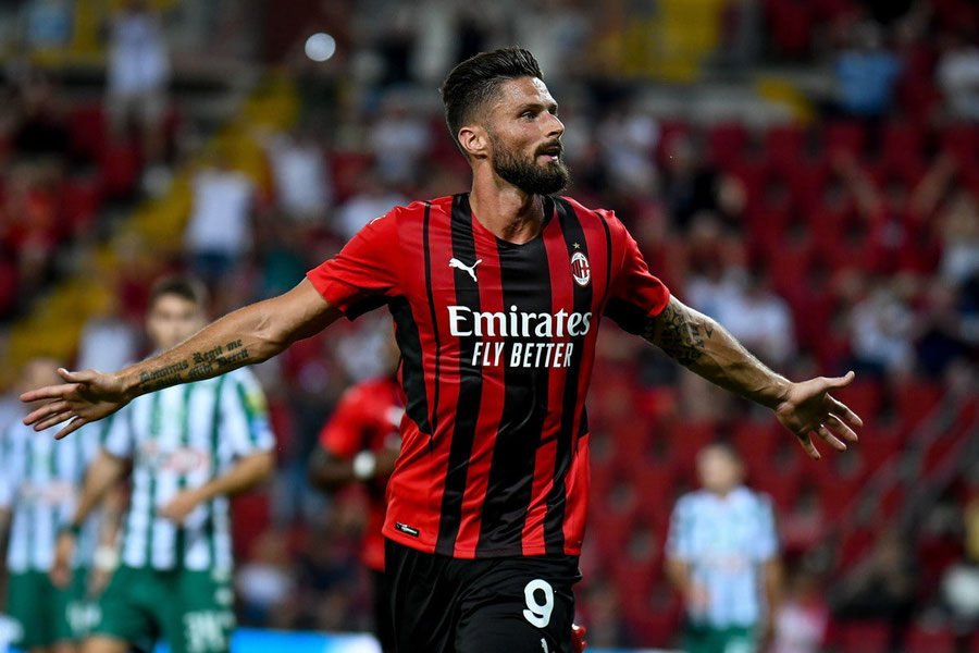 Jiru "Milan"da qoladi
