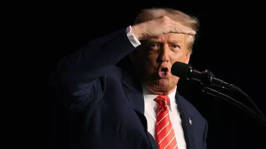 Трамп яна географик хатога йўл қўйди