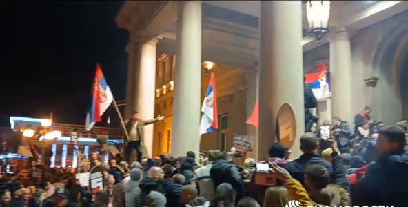 Сербияда намойиш бўлиб ўтди