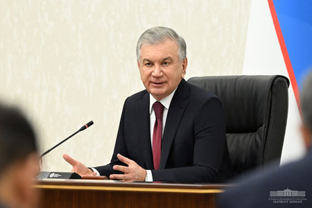 Prezident 2024 yilda iqtisodiy rivojlanishni taʼminlash bo‘yicha yig‘ilish o‘tkazdi