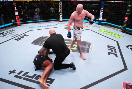 Ilk bor o‘zbekistonlik jangchi UFC reytingiga kirdi