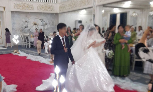 Porno filmda kal ayollar