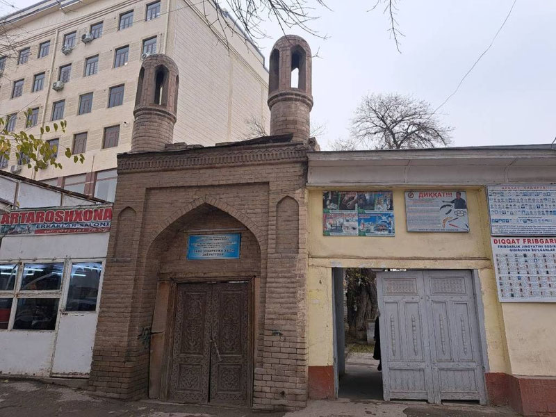 Namanganda masjidni buzgan qurilish rahbari qamaldi