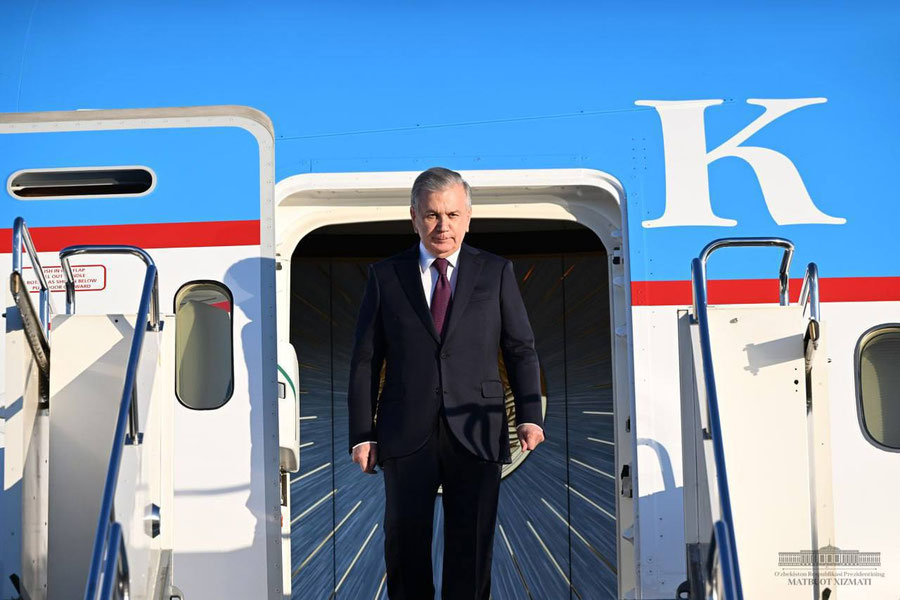 Shavkat Mirziyoyev Ostonaga yetib bordi