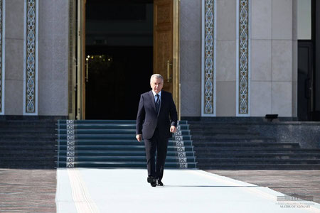 Shavkat Mirziyoyev Moskvaga jo‘nab ketdi