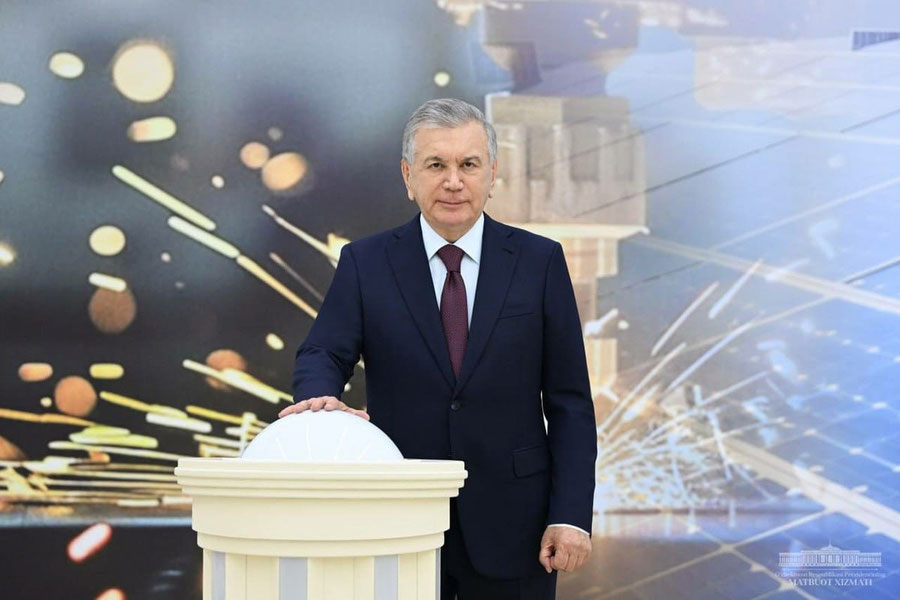 Shavkat Mirziyoyev Olmaliq kon-metallurgiya kombinatiga tashrif buyuradi