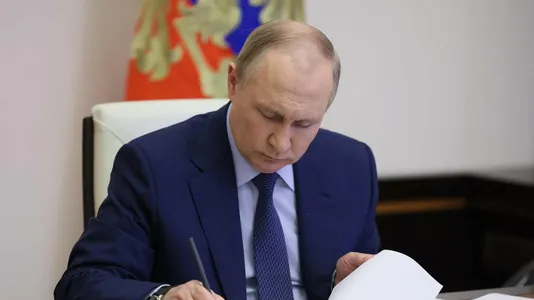 Путин Россиянинг янги ядровий доктринасини тасдиқлади