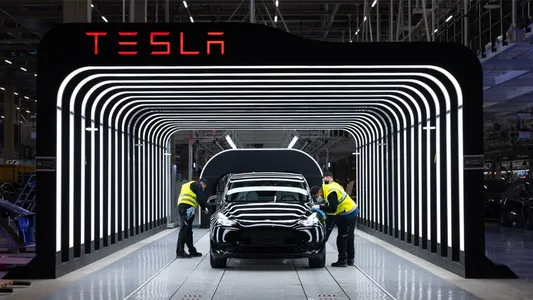 Germaniyada Tesla savdosi hajmi pasaydi