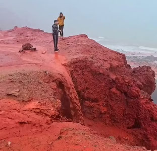 Fors ko‘rfazida “qonli yomg‘ir” hodisasi kuzatildi
