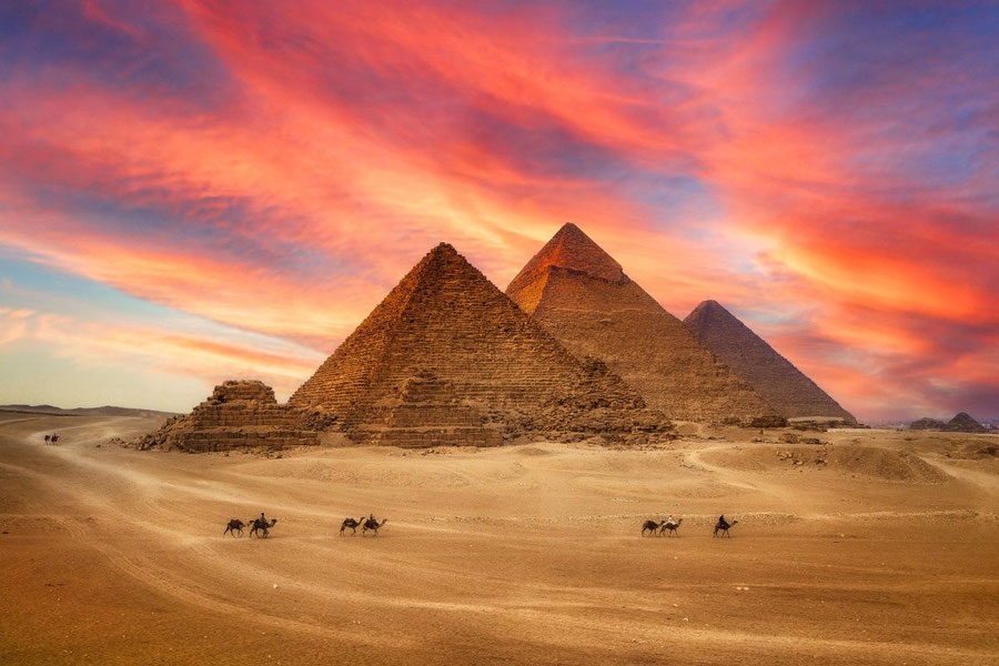 Giza piramidalari ostida sirli yer osti inshootlari topildi