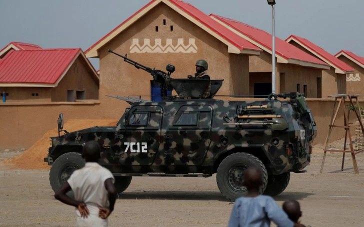 Nigeriyada harbiy bazaga hujum uyushtirildi