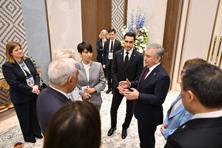 Markaziy Osiyo davlatlari va YI rahbarlari Orol madaniyat sammitiga oid ko‘rgazma bilan tanishdi