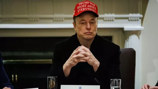 Tesla Mask o‘rniga yangi rahbar izlashni boshladi