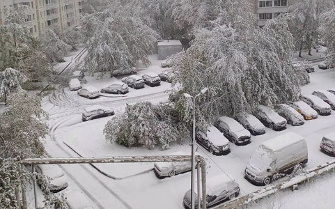 Россияда ноқулай об-ҳаво электр тармоқларини ишдан чиқарди