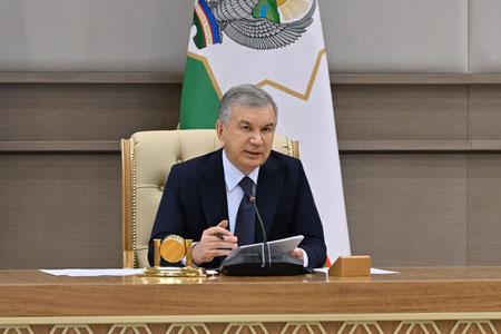 Президент раислигида видеоселектор йиғилиши бошланди
