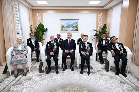 Prezident Ikkinchi jahon urushi qatnashchilari bilan uchrashdi