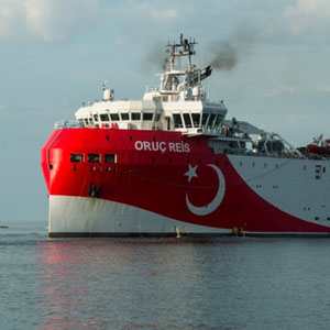 Turkiya Somalida neft topdi