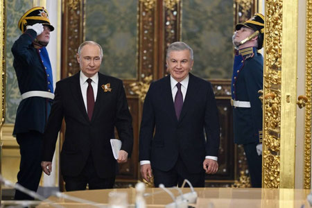 Shavkat Mirziyoyev Vladimir Putin bilan uchrashuv o‘tkazdi