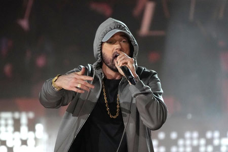 Eminem Meta kompaniyasi ustidan da’vo qo‘zg‘atdi