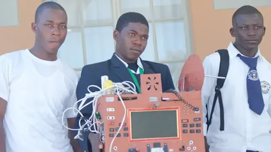 Namibiyada SIM-kartasiz ishlaydigan telefon yaratildi