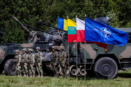 Россия НАТОга қарши урушга тайёргарлик кўрмоқда