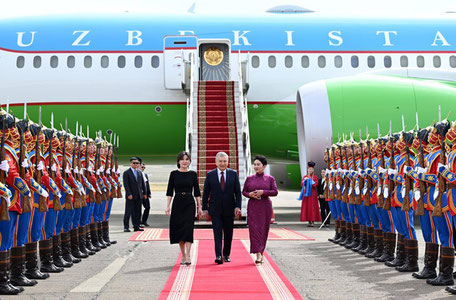 Shavkat Mirziyoyev Mo‘g‘ulistonga yetib keldi