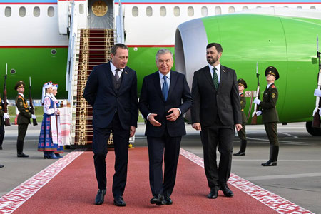 Shavkat Mirziyoyev Belarusga yetib bordi