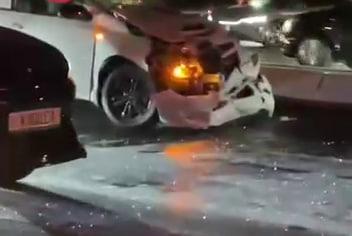 Тошкентда 4 та машина аварияга учради