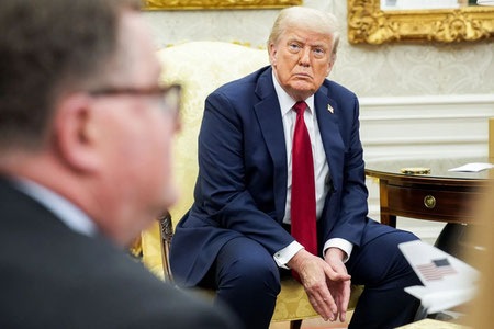 Трампга сурункали веноз етишмовчилиги ташхиси қўйилди