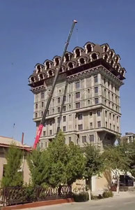 Samarqandda mashhur “qo‘ziqorin uy”ni buzish boshlandi