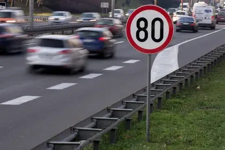Toshkent ko‘chalarida tezlik me’yori 80 km/soatga oshirilishi mumkin