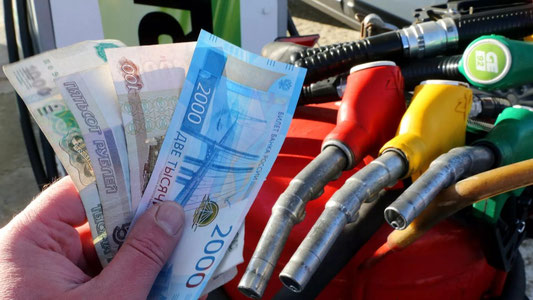 Россияда бензин тақчиллиги кучаймоқда