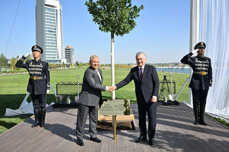 O‘zbekiston Prezidenti va Iordaniya Podshohi daraxt ekishdi