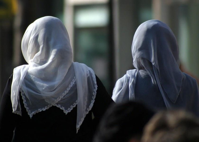 Avstriyada 14 yoshgacha bo'lgan qizlarga hijob taqiqlanishi mumkin
