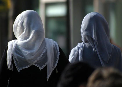 Avstriyada 14 yoshgacha bo'lgan qizlarga hijob taqiqlanishi mumkin