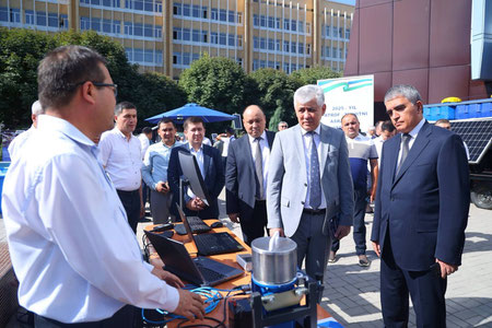Toshkentda tadbirkor va olimlar bilan ochiq muloqot o‘tkazildi