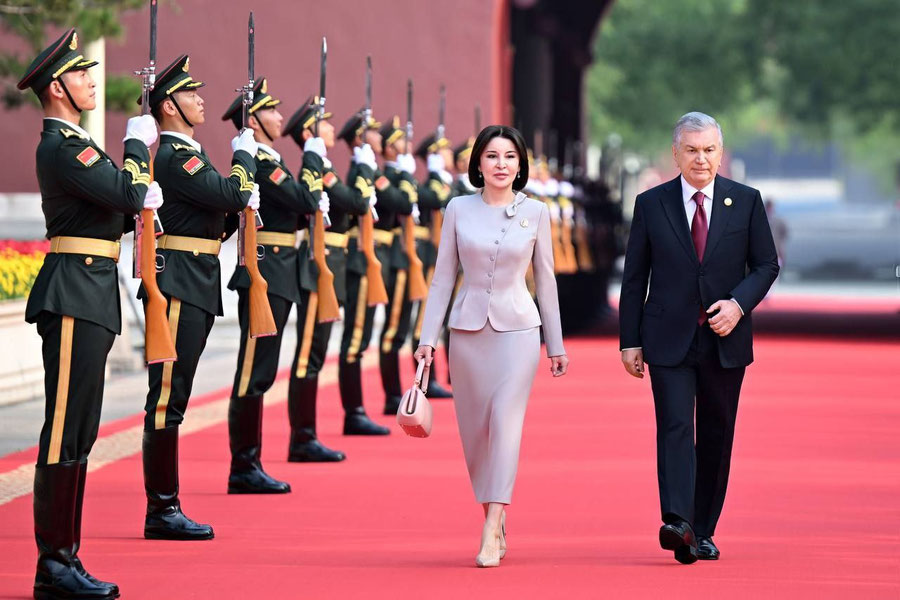 Shavkat Mirziyoyev Pekinda harbiy parad marosimida ishtirok etdi